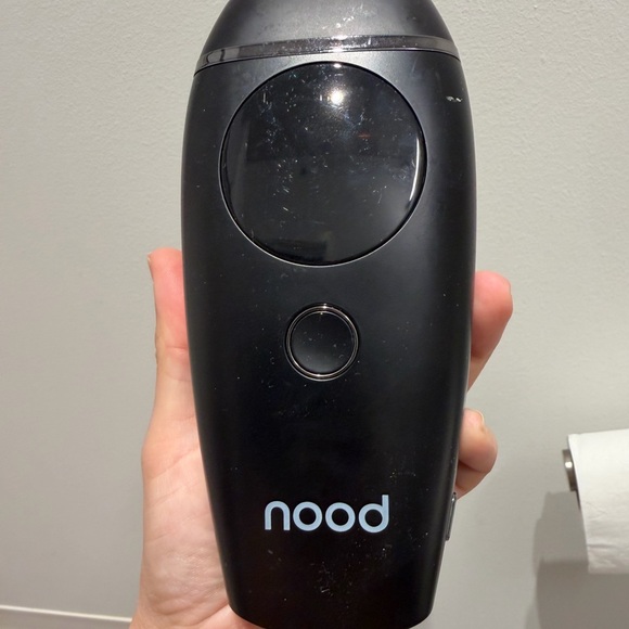 NOOD Flasher IPL hair removal device